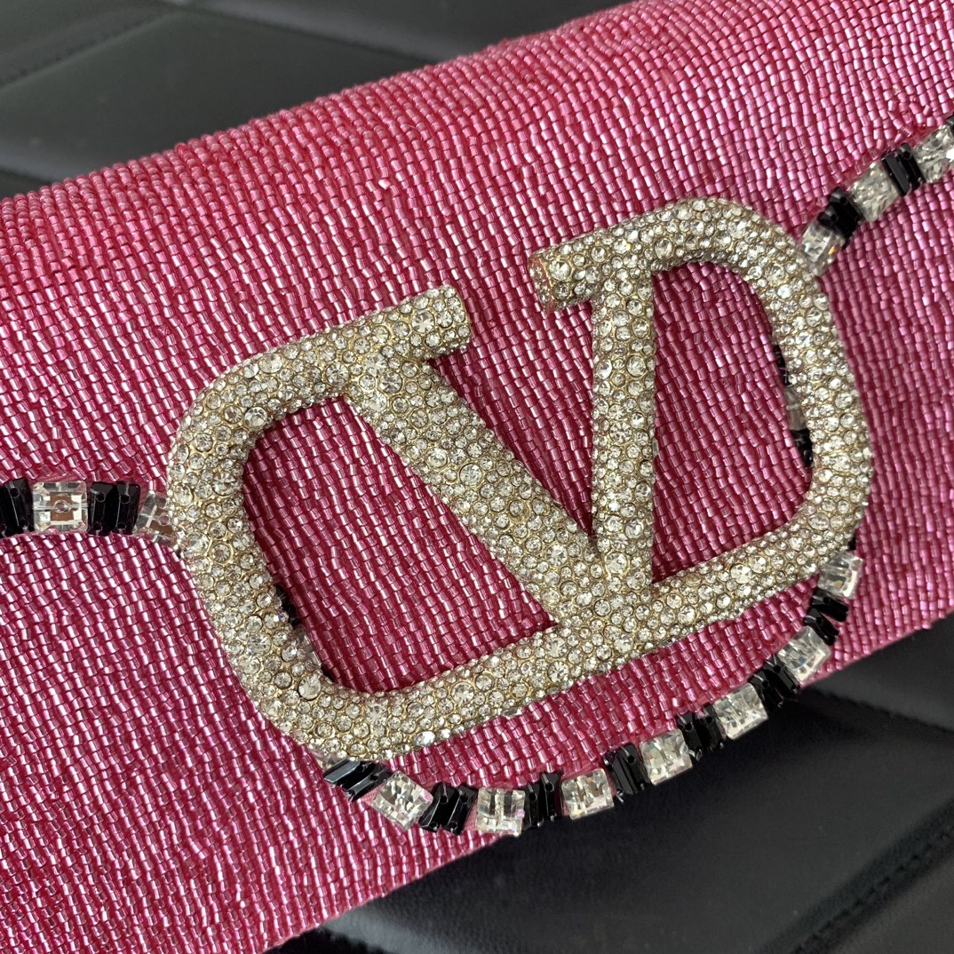 Bagsaaa Va1e*ntin0 Garavani Mini loco pink - 19x10.5x5cm