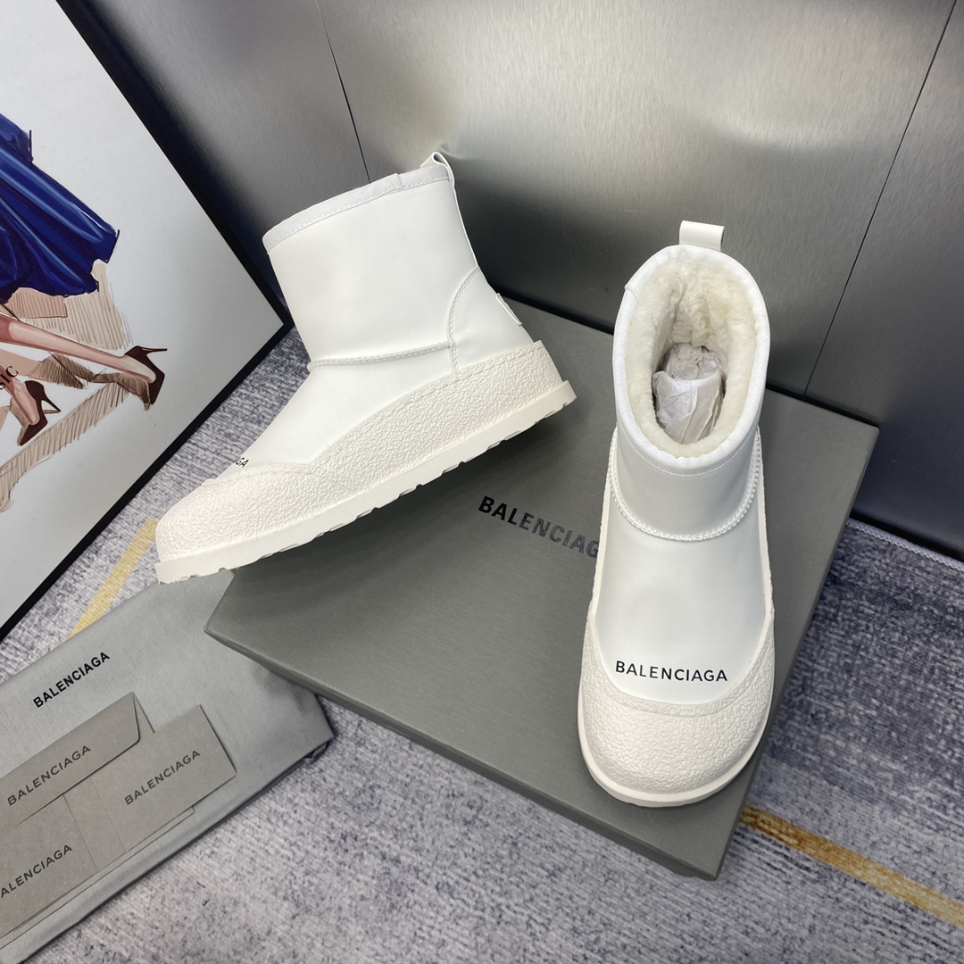 Bagsaaa Ba1en*iaga Snow White Boots
