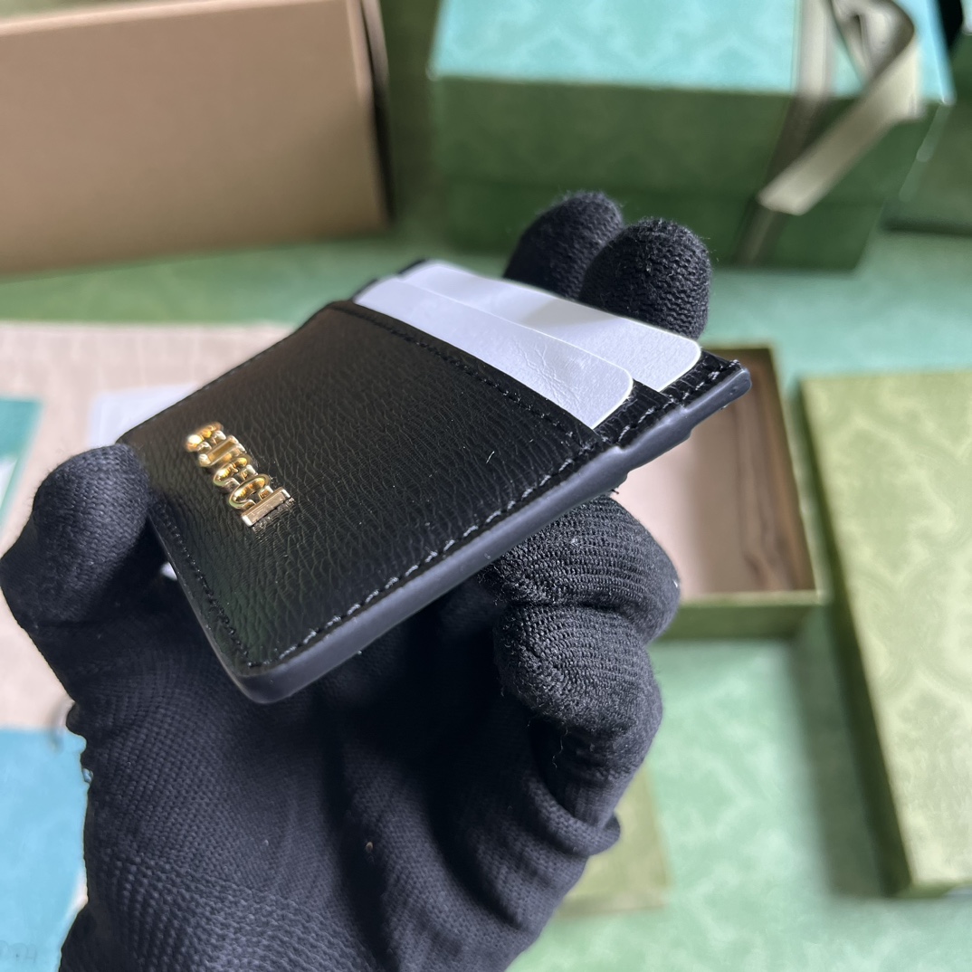 Bagsaaa Gvc*1 Card Case With Gvc*1 Logo