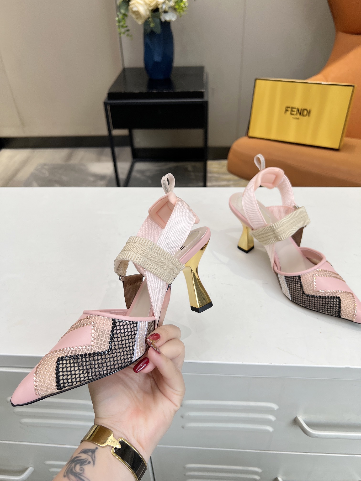 Bagsaaa F**di Colibrì High-heeled slingbacks pink