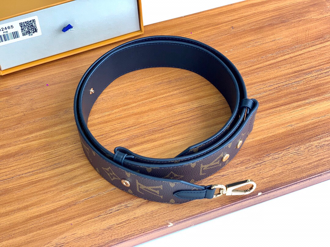 Bagsaaa L0vis Vvtt0n Leather Monogram Black Strap