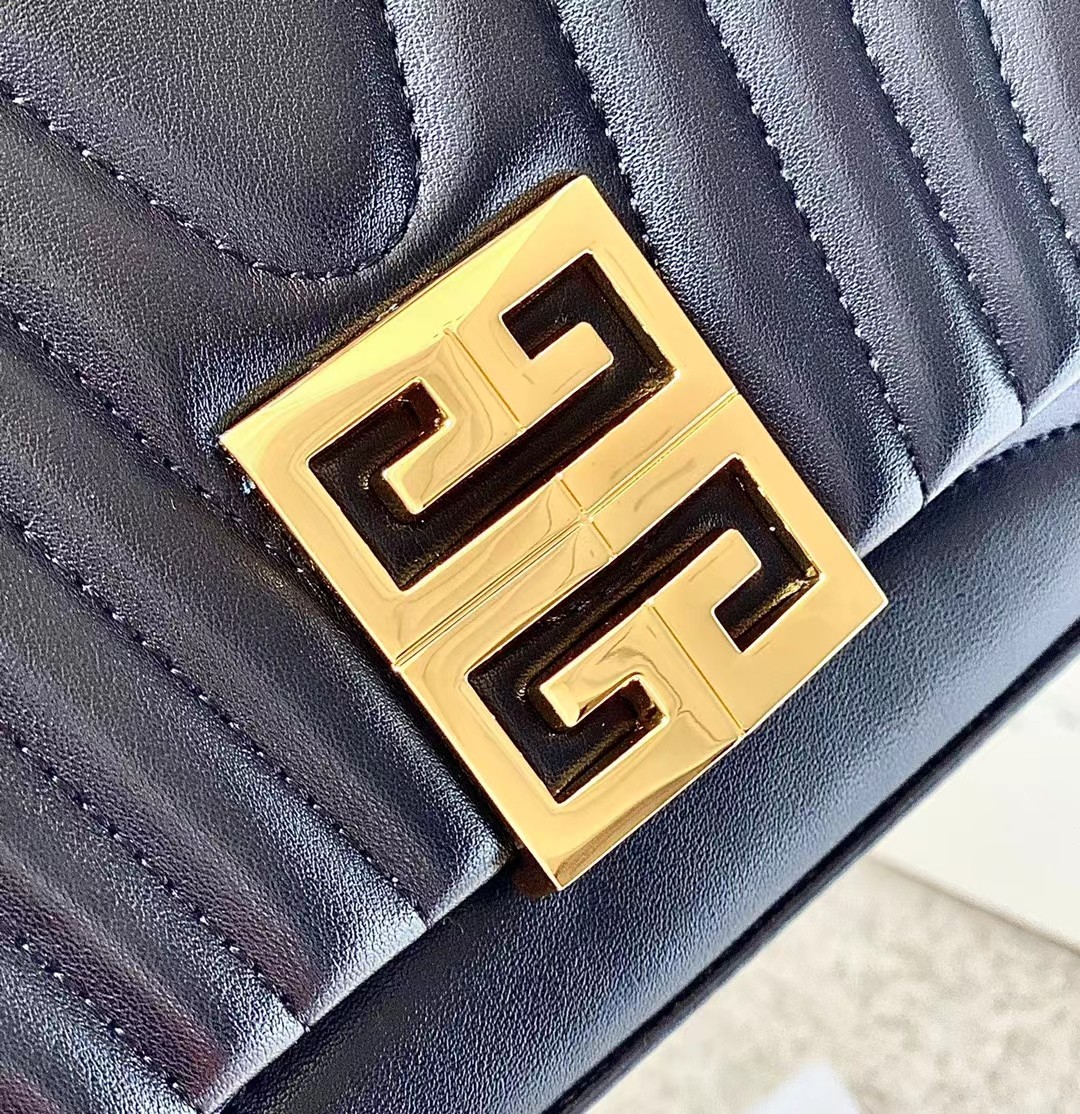 Bagsaaa Givenchy Micro 4G Soft Leather Bag Black - 25*15*6cm