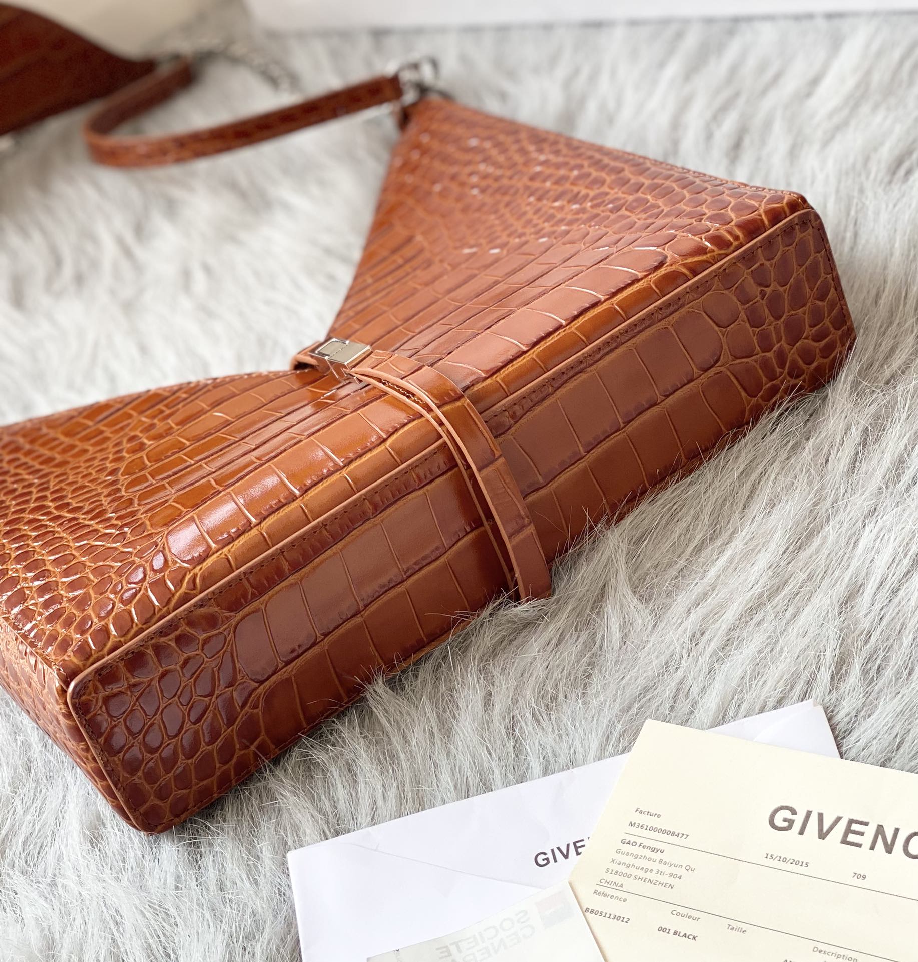 Bagsaaa Givenchy Cut-Out Small Shoulder Bag Brown - 27*27*6cm