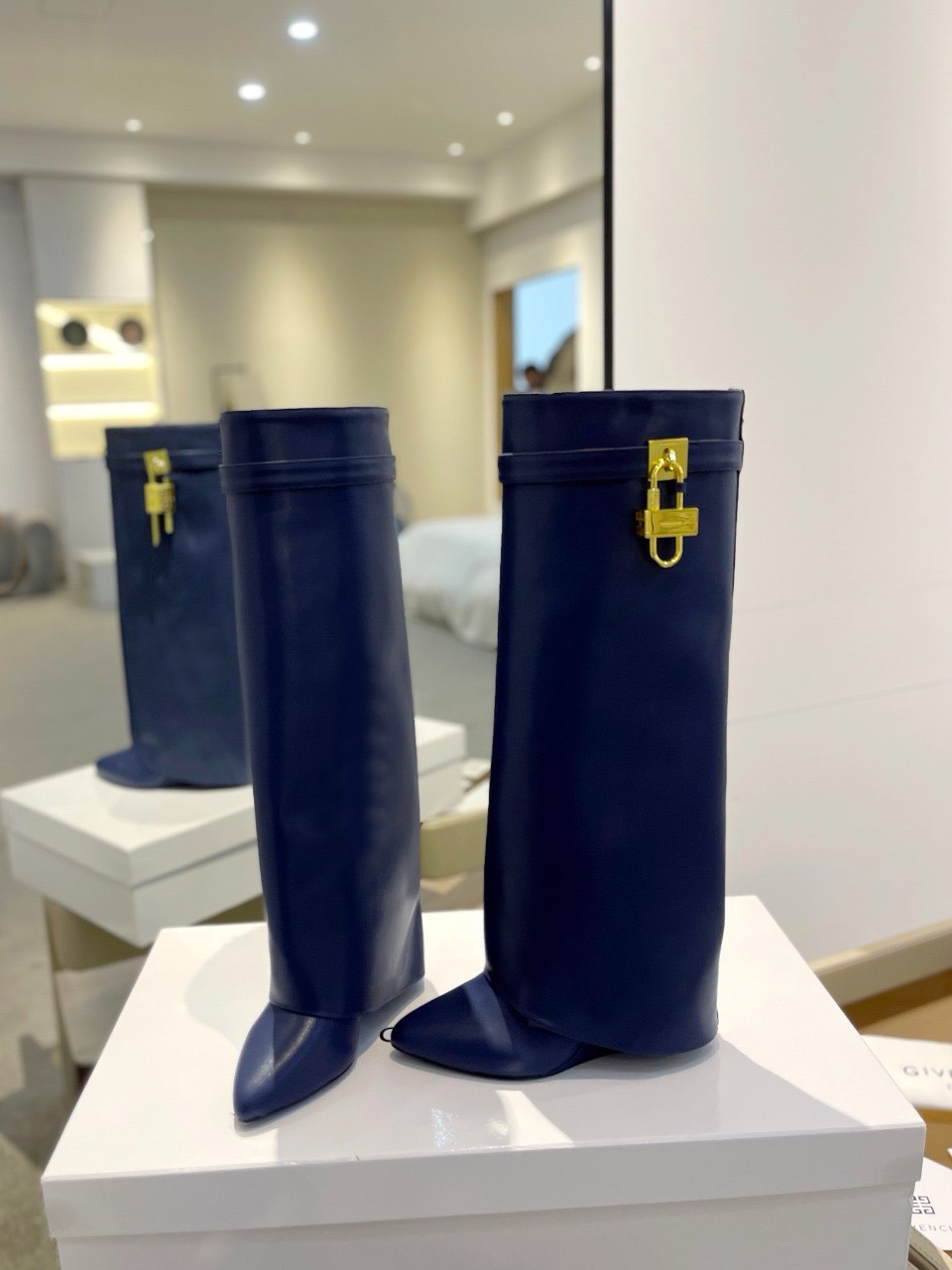 Bagsaaa Givenchy Shark Lock Ankle Long Boots in leather dark blue with gold hardware