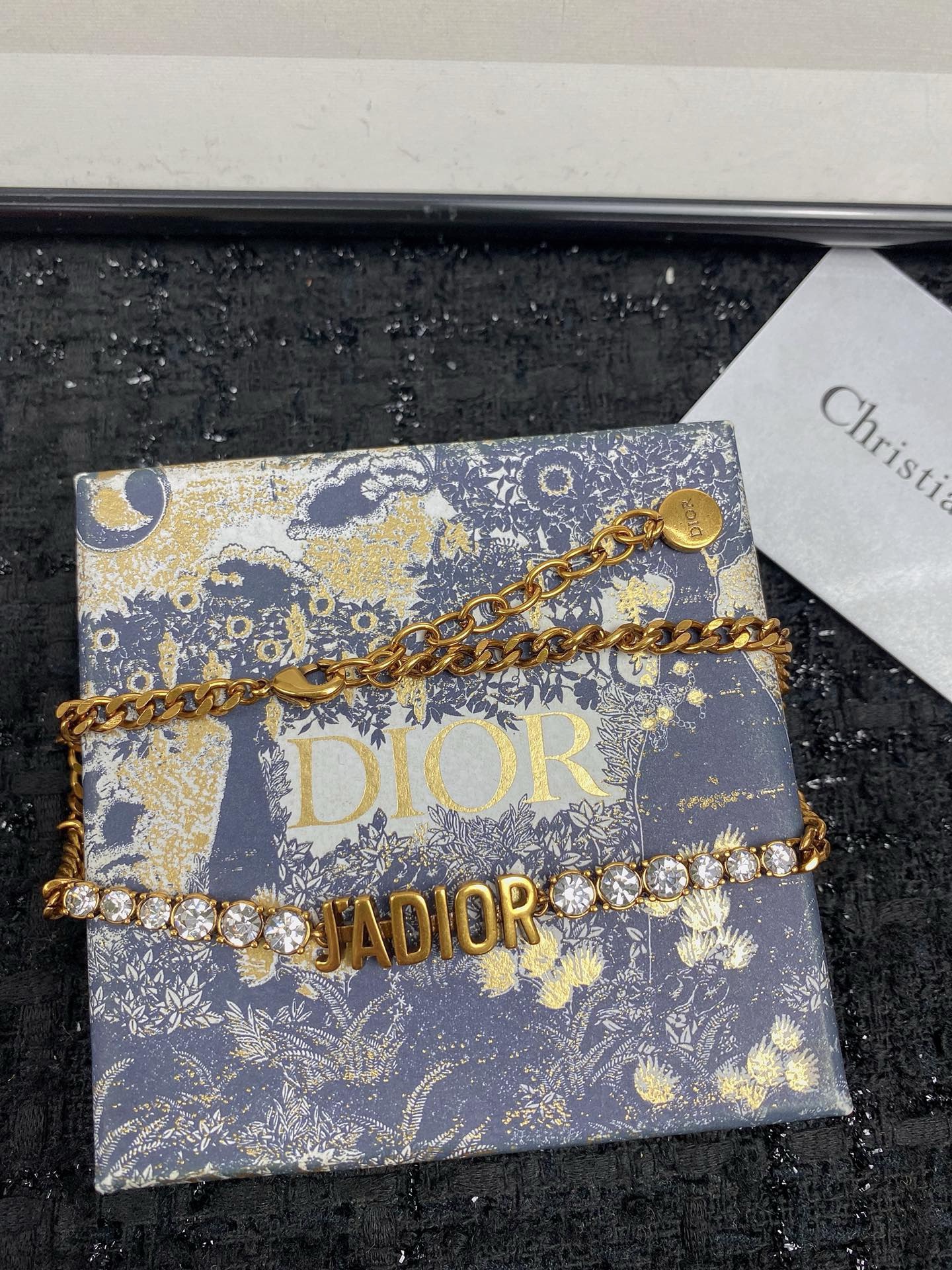 Bagsaaa D10r Gold with Crtystal Necklace