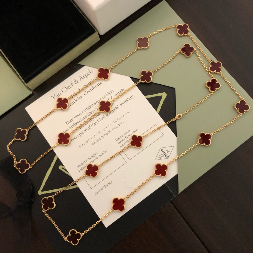 Bagsaaa V*n Cl**f & Arp*1s Vintage Alhambra Carnelian 20 Motif Gold Necklace