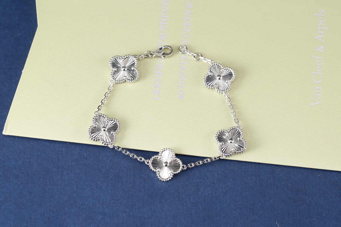 Bagsaaa V*n Cl**f & Arp*1s Alhambra Bracelet 5 motifs