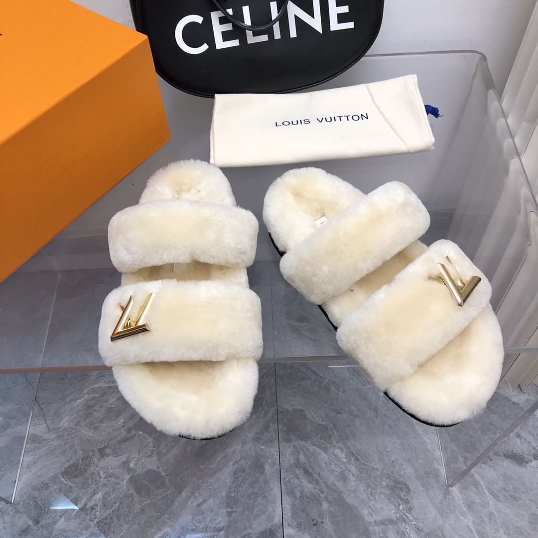 Bagsaaa L0vis Vvtt0n White shearling Comfort Flat Mule