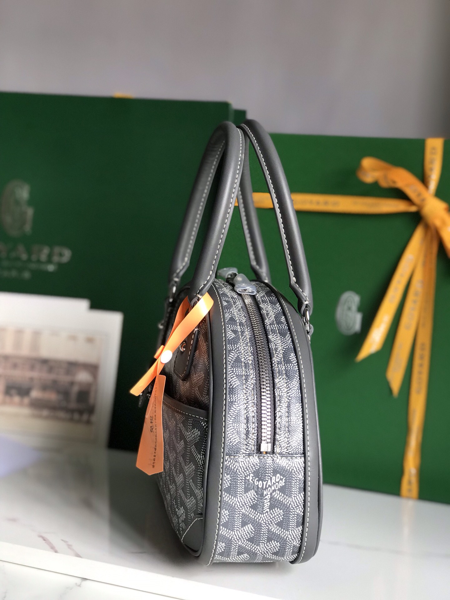 Bagsaaa G09ard Saint Jeanne Grey Bag - 26×17×8cm