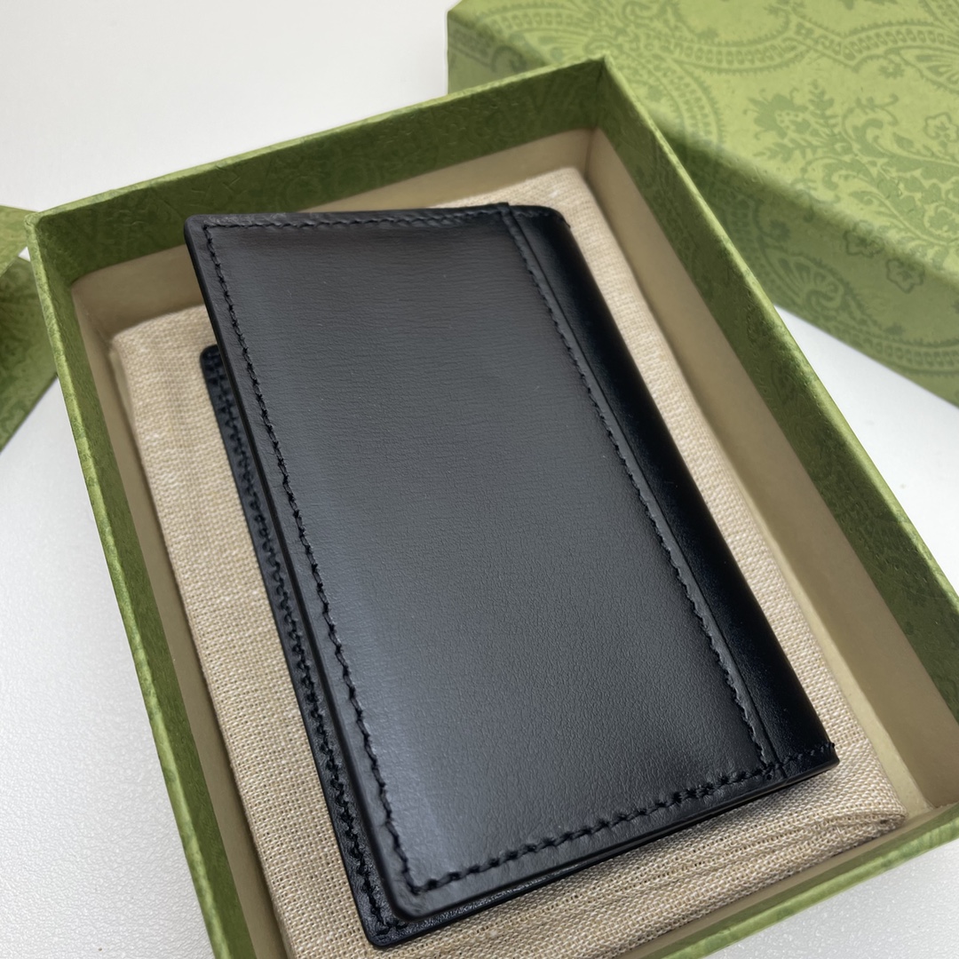 Bagsaaa Gvc*1 GG Marmont card case in black smooth leather -7*10.5CM