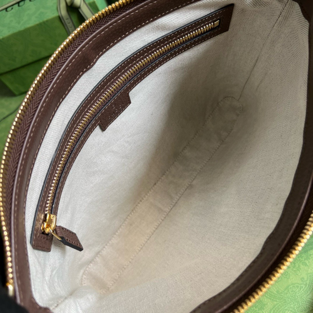 Bagsaaa Gvc*1 Jumbo Ebony Shoulder Bag