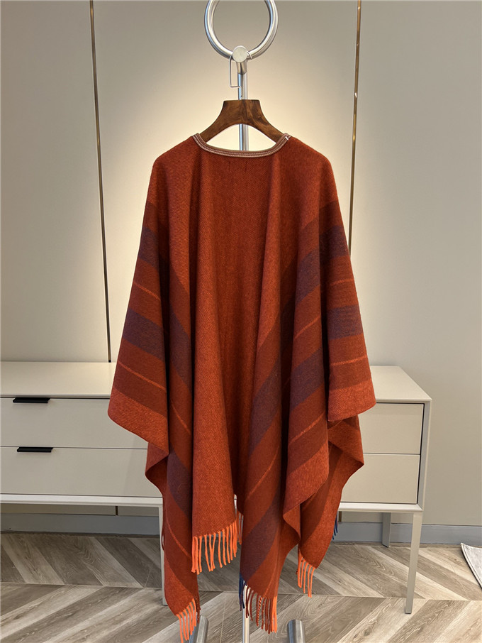 Bagsaaa H**me5 Poncho In Orange 171cm x 142cm