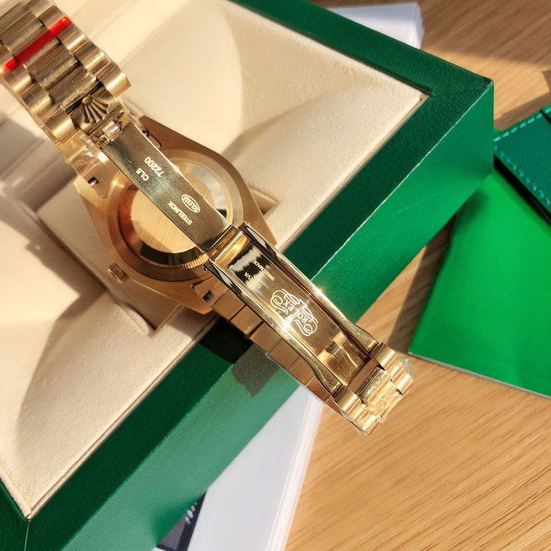 Bagsaaa R01ex Oyster Perpetual Gold 