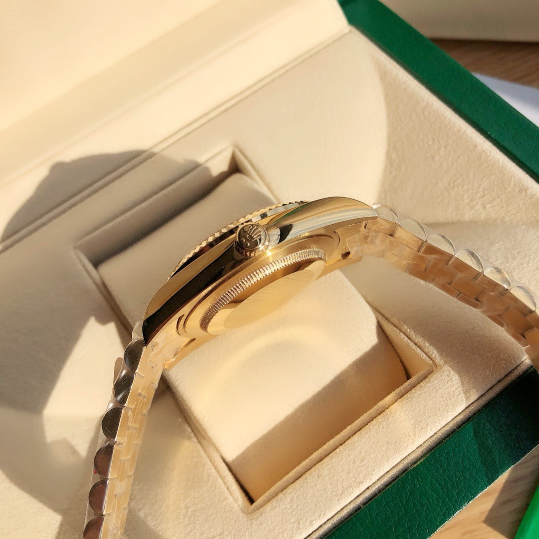 Bagsaaa R01ex Oyster Perpetual Gold 