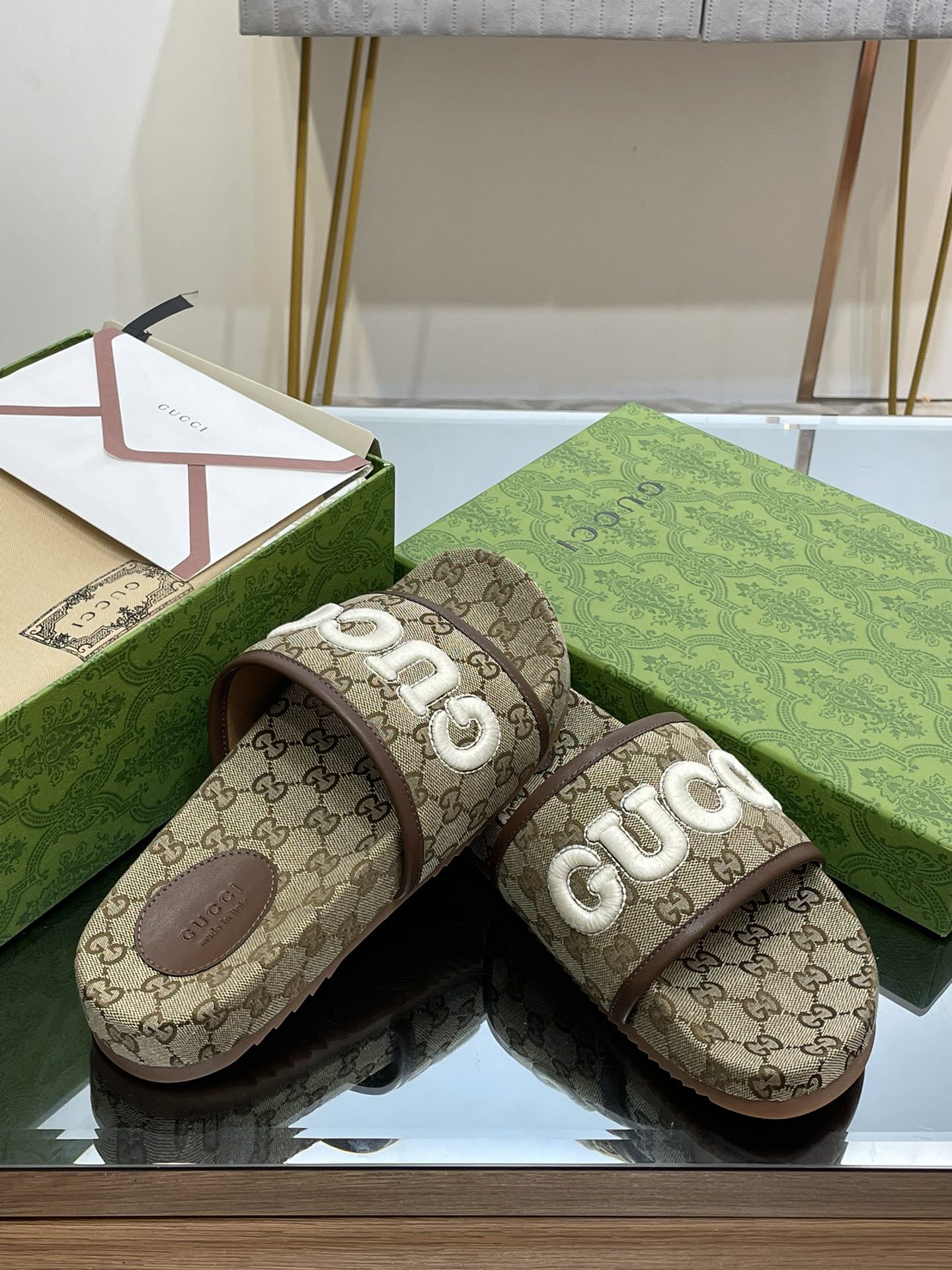 Bagsaaa Gvc*1 Slides Small GG Ebony In Brown 02