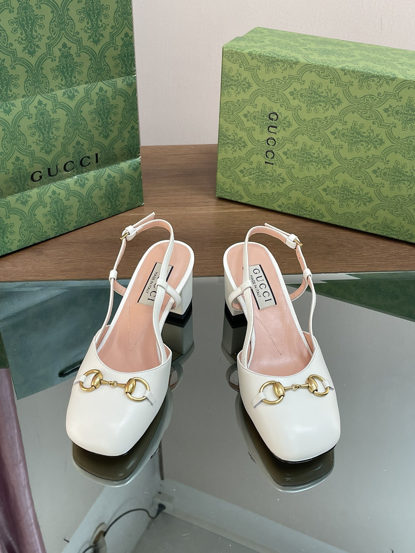 Bagsaaa Gvc*1 Horsebit Slingback In White Leather