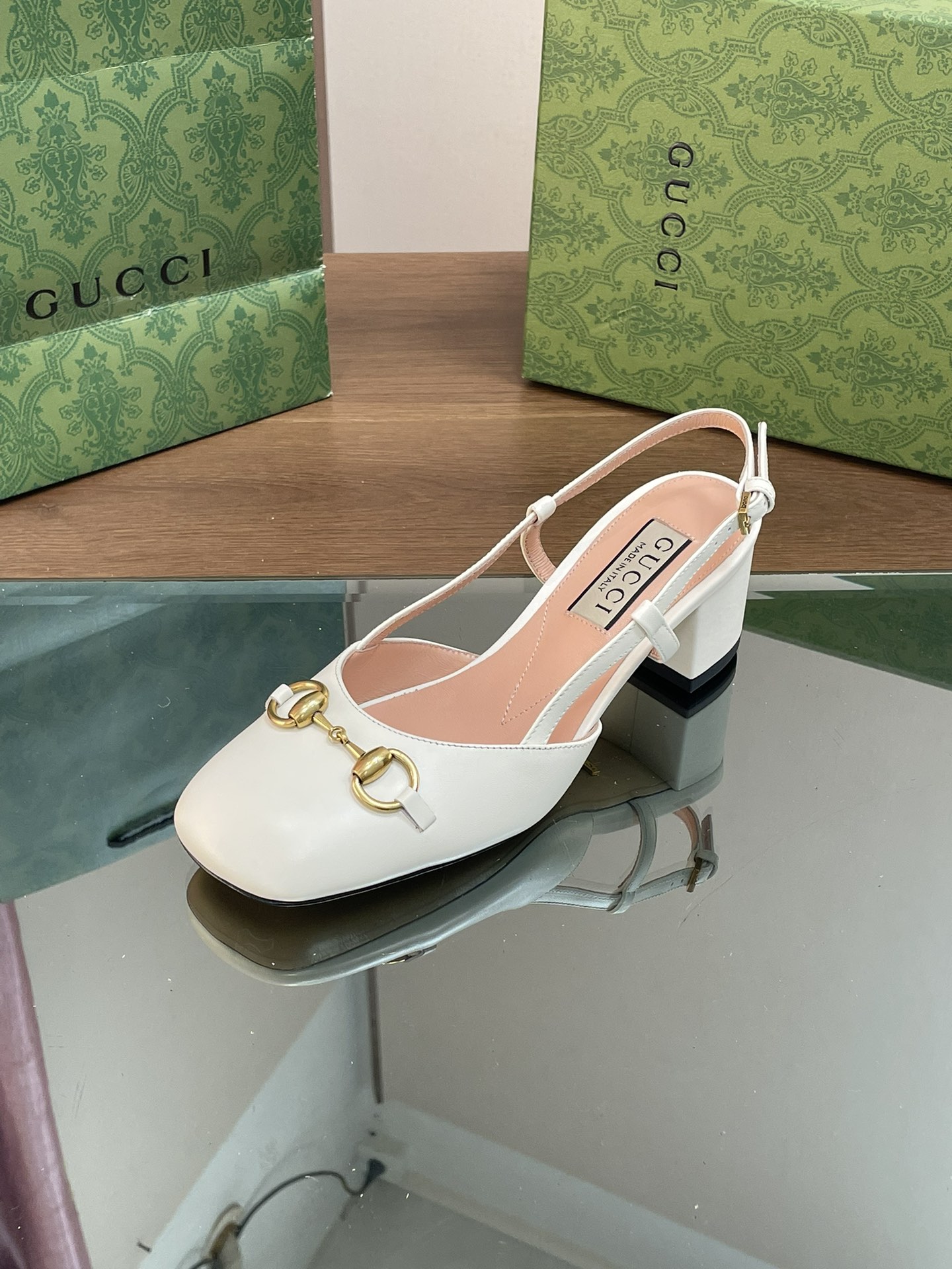 Bagsaaa Gvc*1 Horsebit Slingback In White Leather