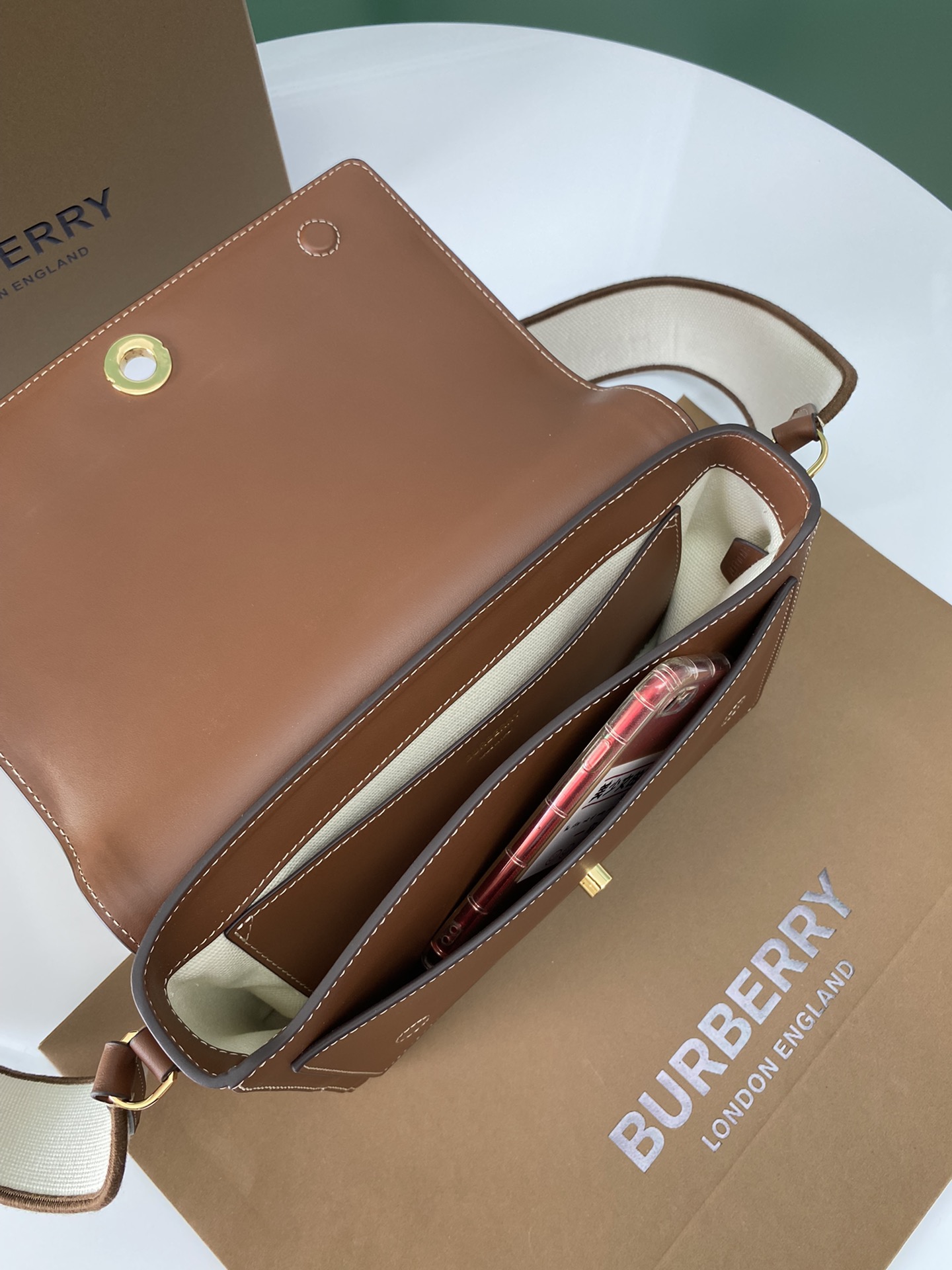 Bagsaaa Bv*b*rry Note Topstitched Crossbody Bag In Brown 