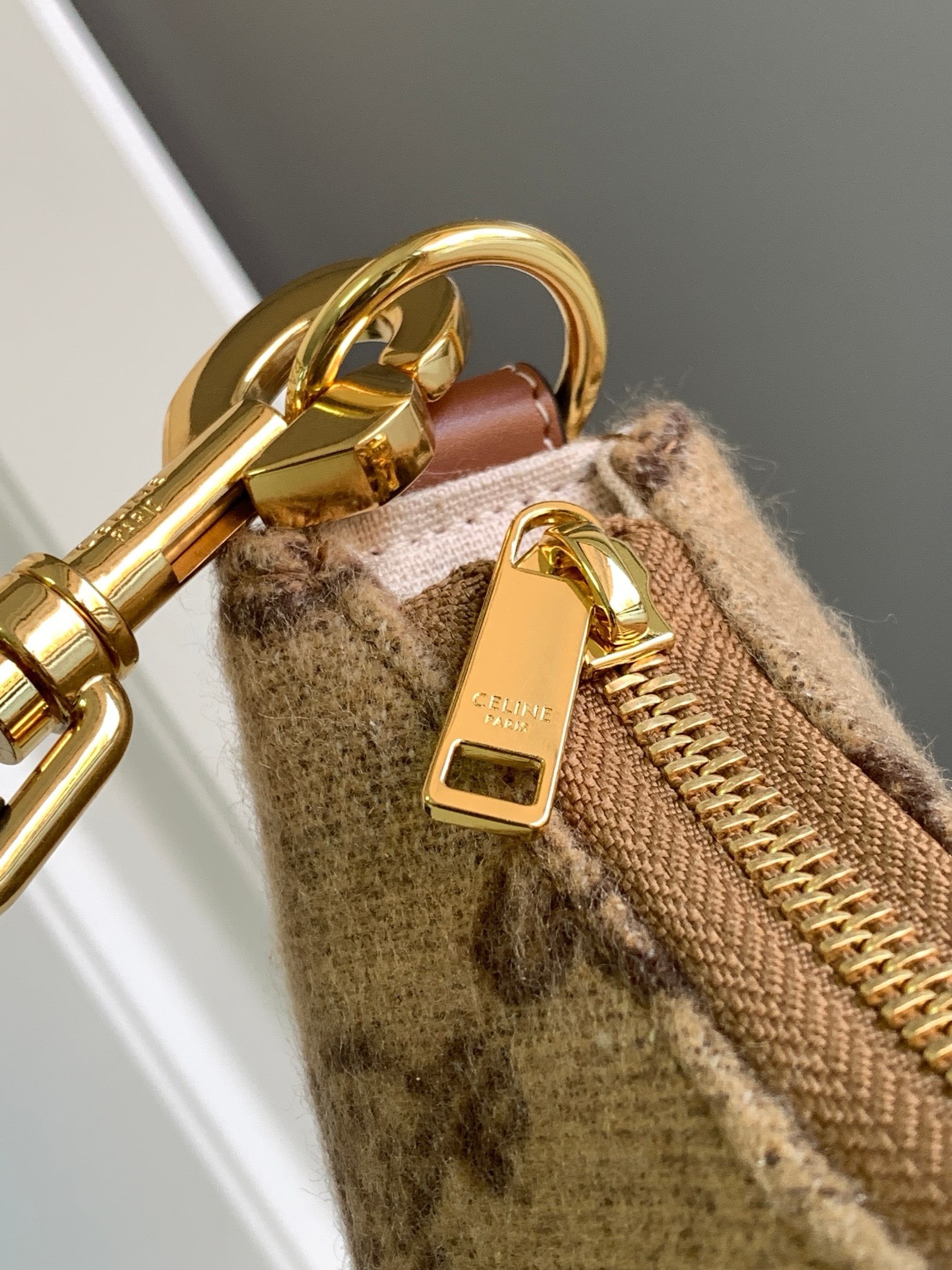 Bagsaaa Ce1i*e Ava Strap Cabas Thais in Raffia Triomphe Jacquard Natural