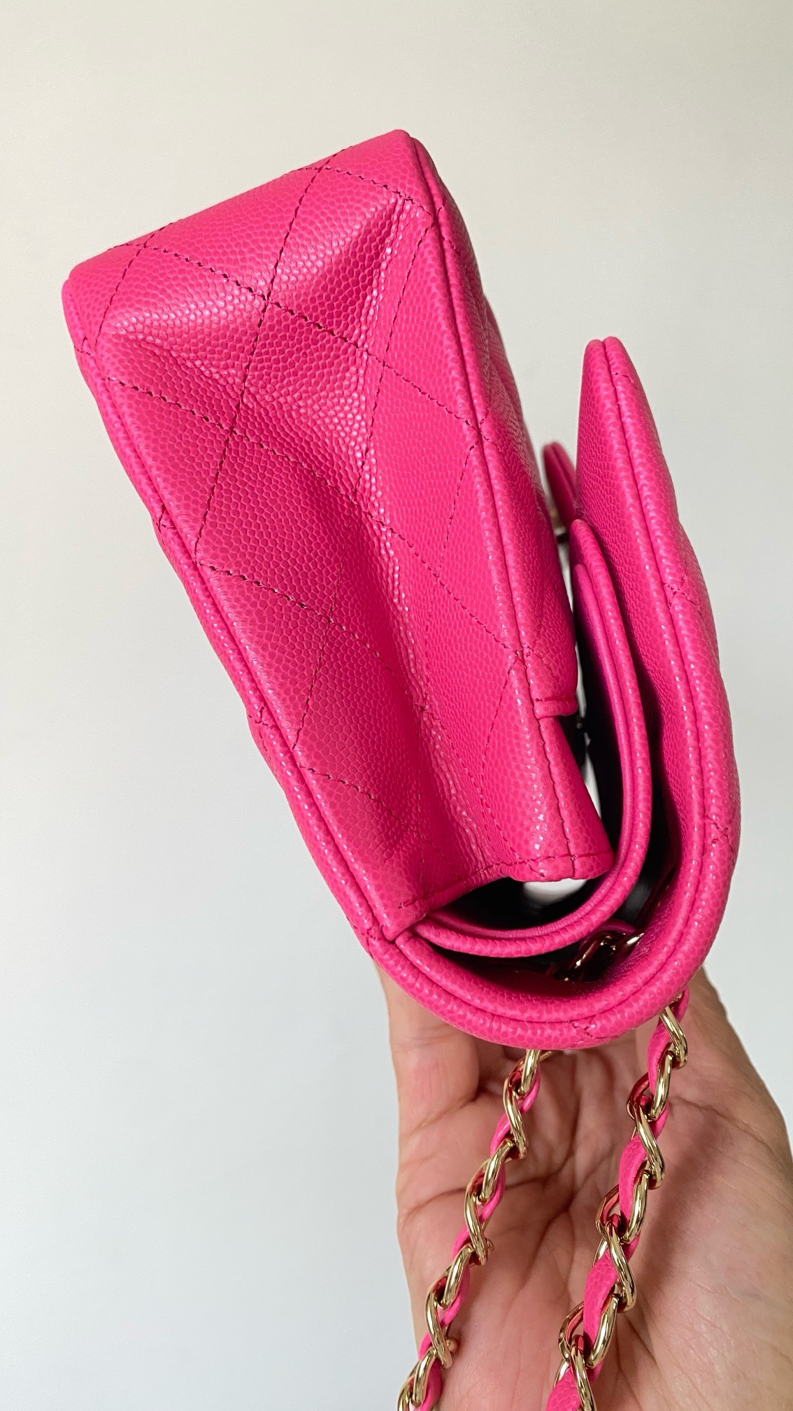 Bagsaaa Ch**el Classic Flap Bag In Hot Pink Caviar - 25cm