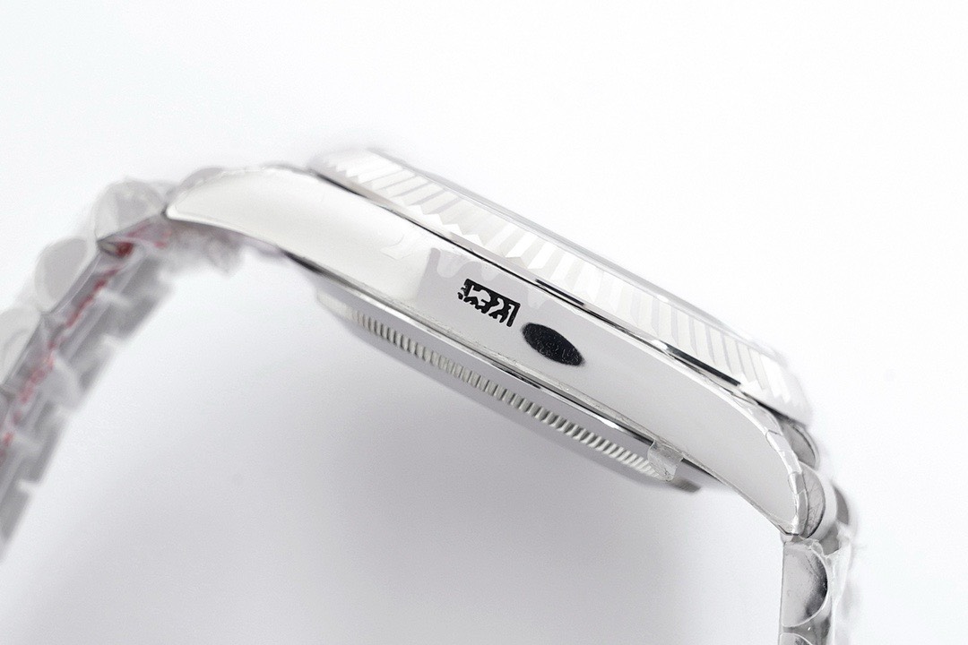 Bagsaaa R01ex Day-Date 40 White/18 carat white gold 40mm