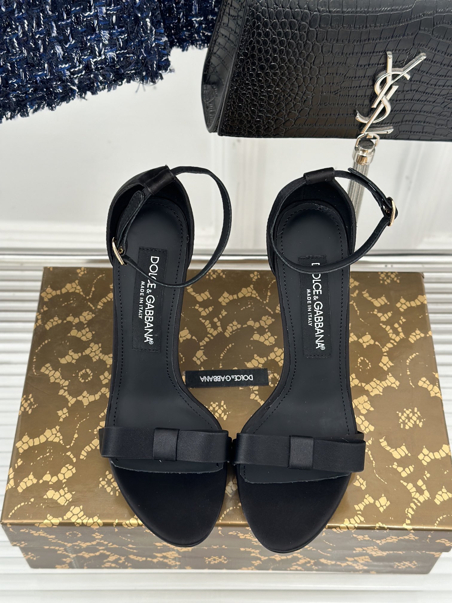 Bagsaaa Dolce & Gabbana Black Satin Bow Heeled Sandals