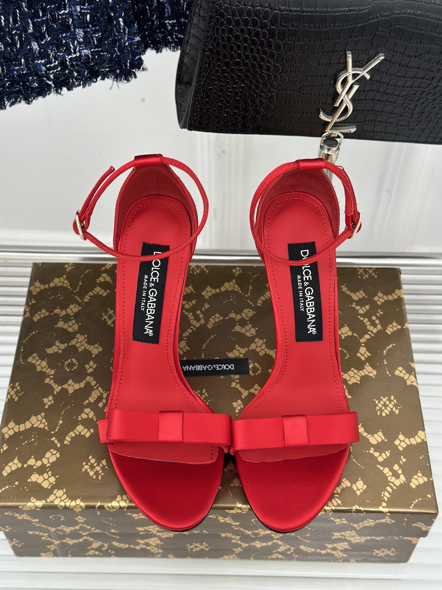 Bagsaaa Dolce & Gabbana Red Satin Bow Heeled Sandals