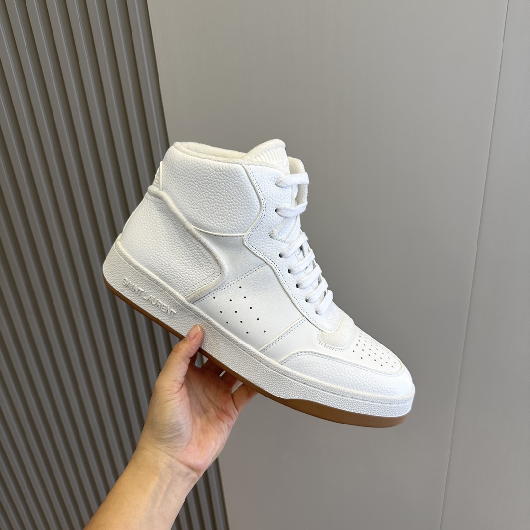 Bagsaaa Y51 High Top White Sneakers