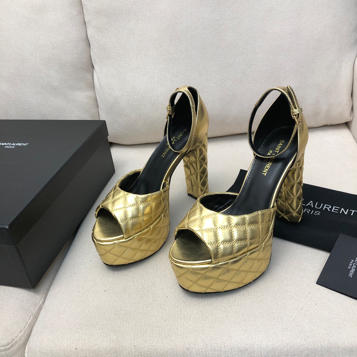 Bagsaaa Y51 Jodie Platform Sandals In Quilted Leather 