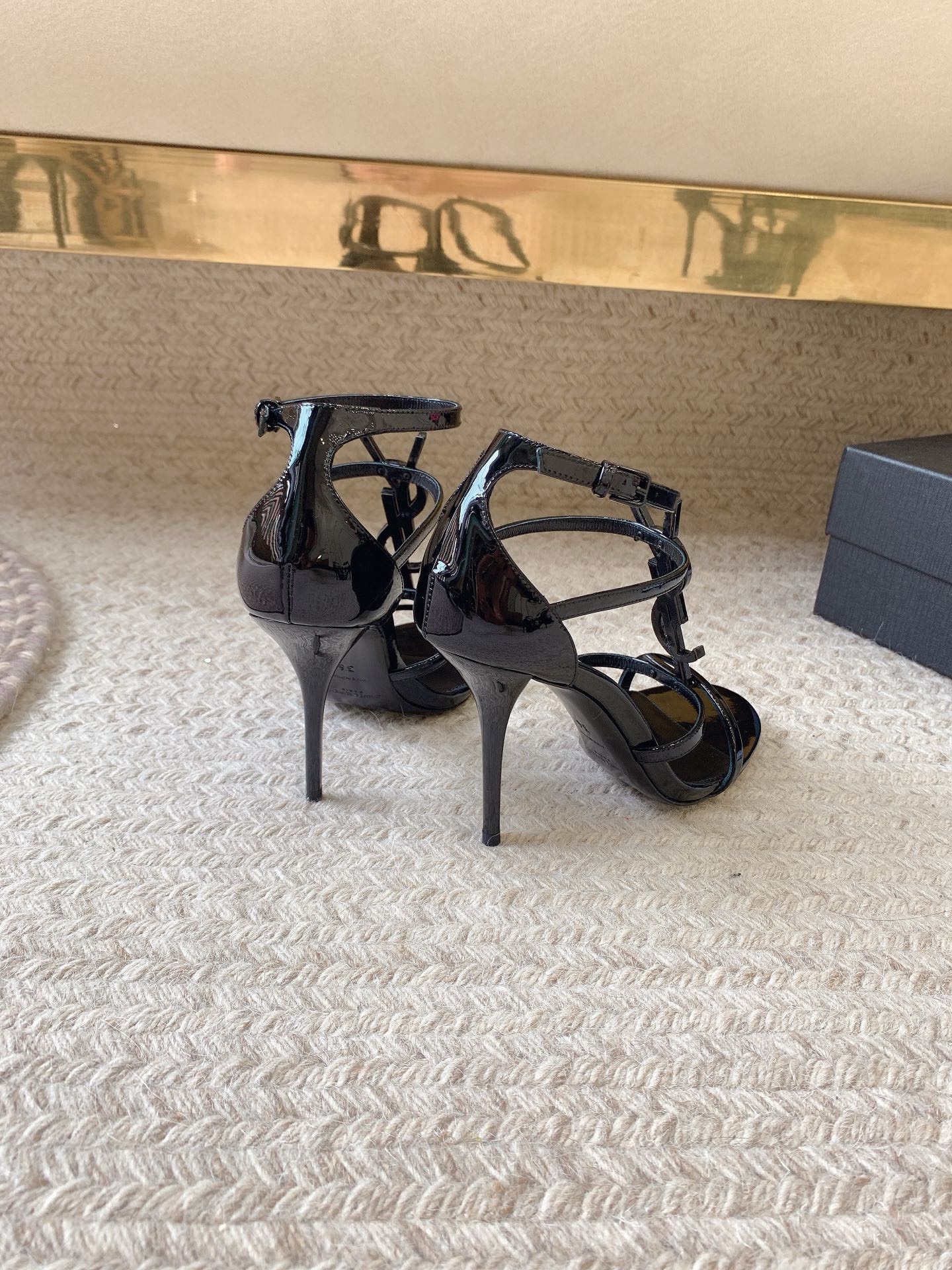 Bagsaaa Y51 Cassandra 100 all black patent leather sandals heels