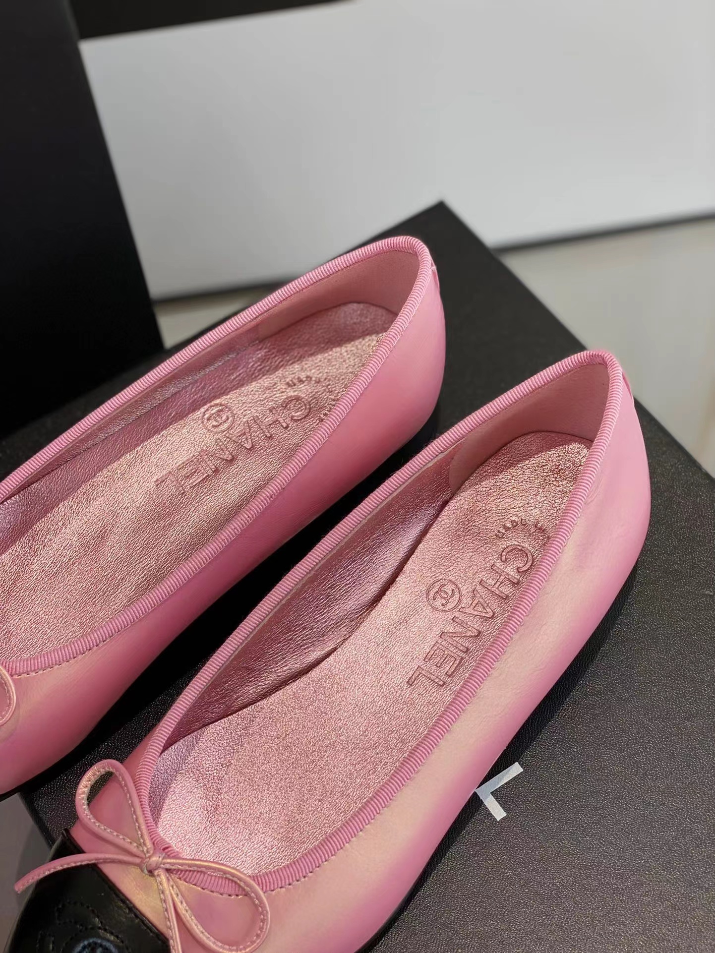 Bagsaaa Ch**el Ballerinas Pink 