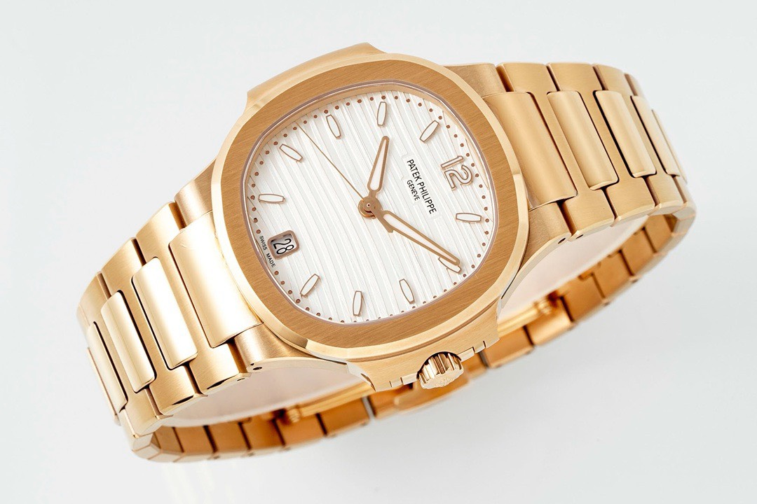 Bagsaaa Pat*k Phi1i*pe Nautilus Gold White Dial