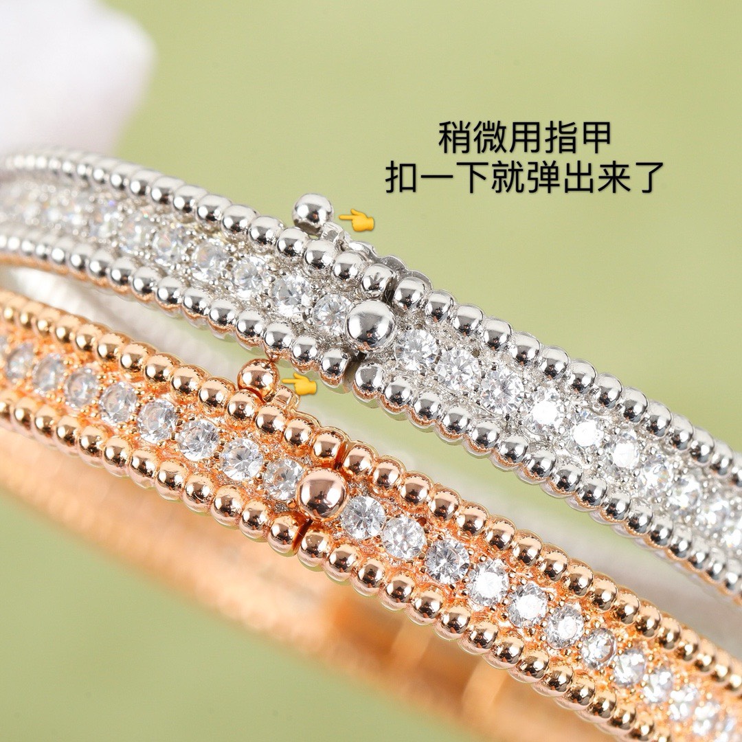 Bagsaaa V*n Cl**f & Arp*1s Crystal Bracelet 