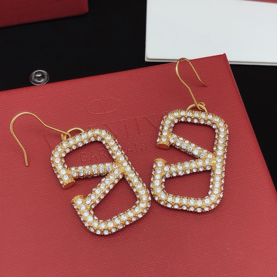 Bagsaaa Va1e*ntin0 Garavani Gold VLogo Crystal Pendant Earrings