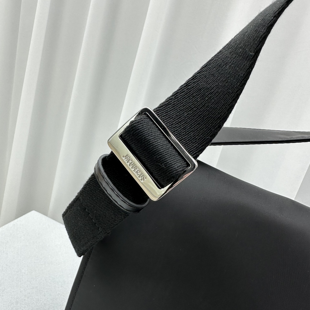Bagsaaa Jacquemus Le Bambino de voyage black - 60*38*20CM