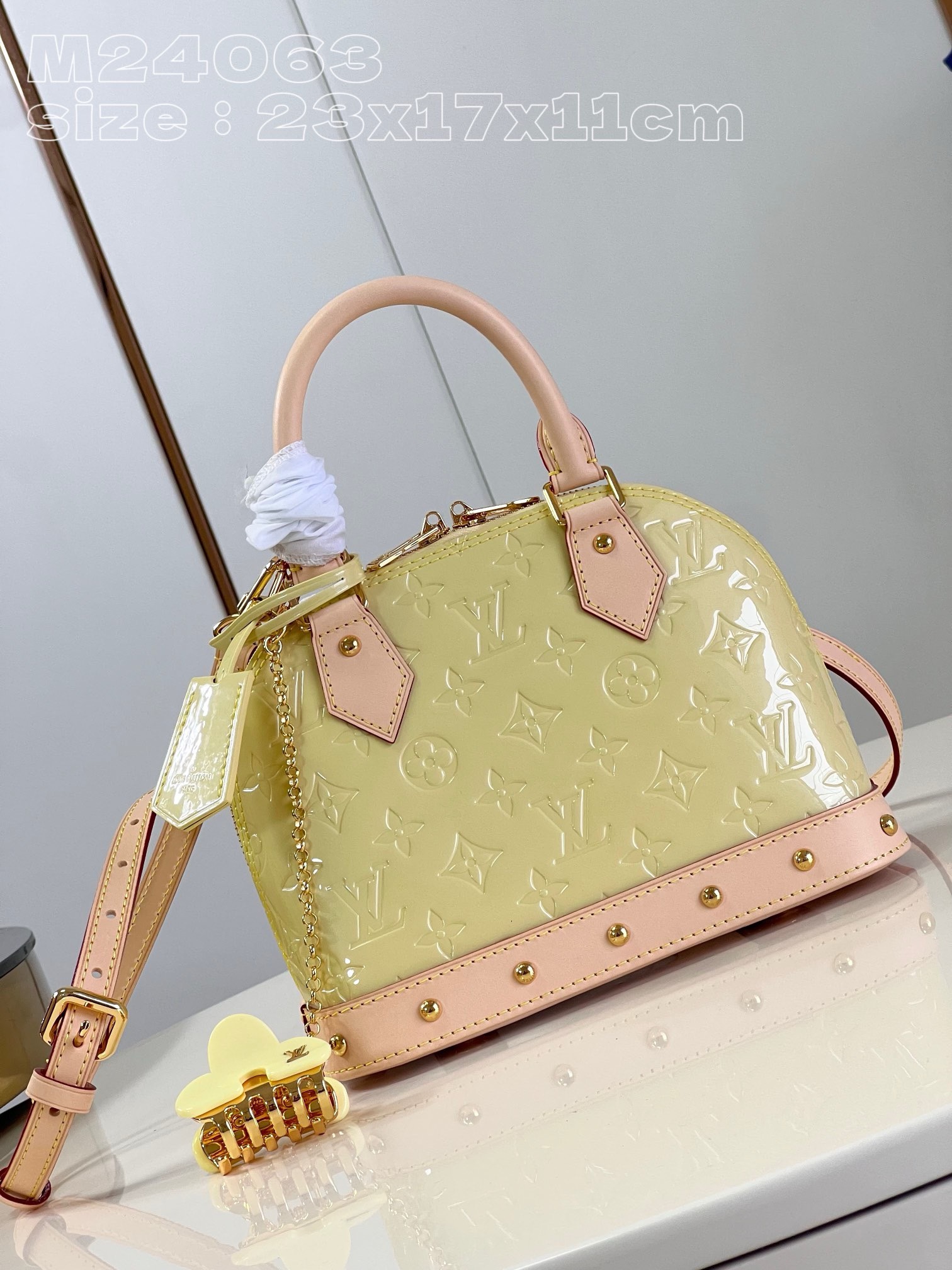 Bagsaaa L0vis Vvtt0n Alma BB Monogram Vernis - 23x17x11cm 