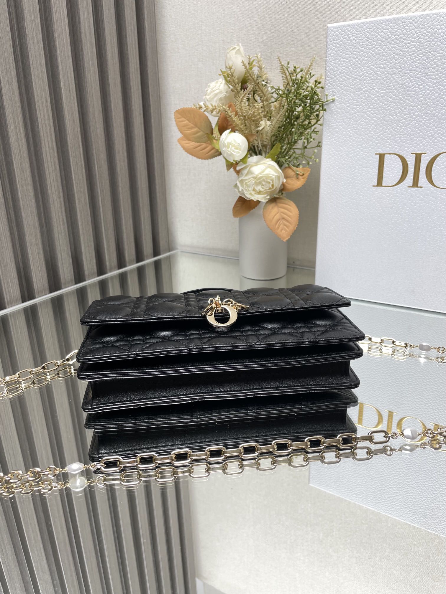 Bagsaaa Miss D10r Bag In Black - 21x11.5x4.5cm