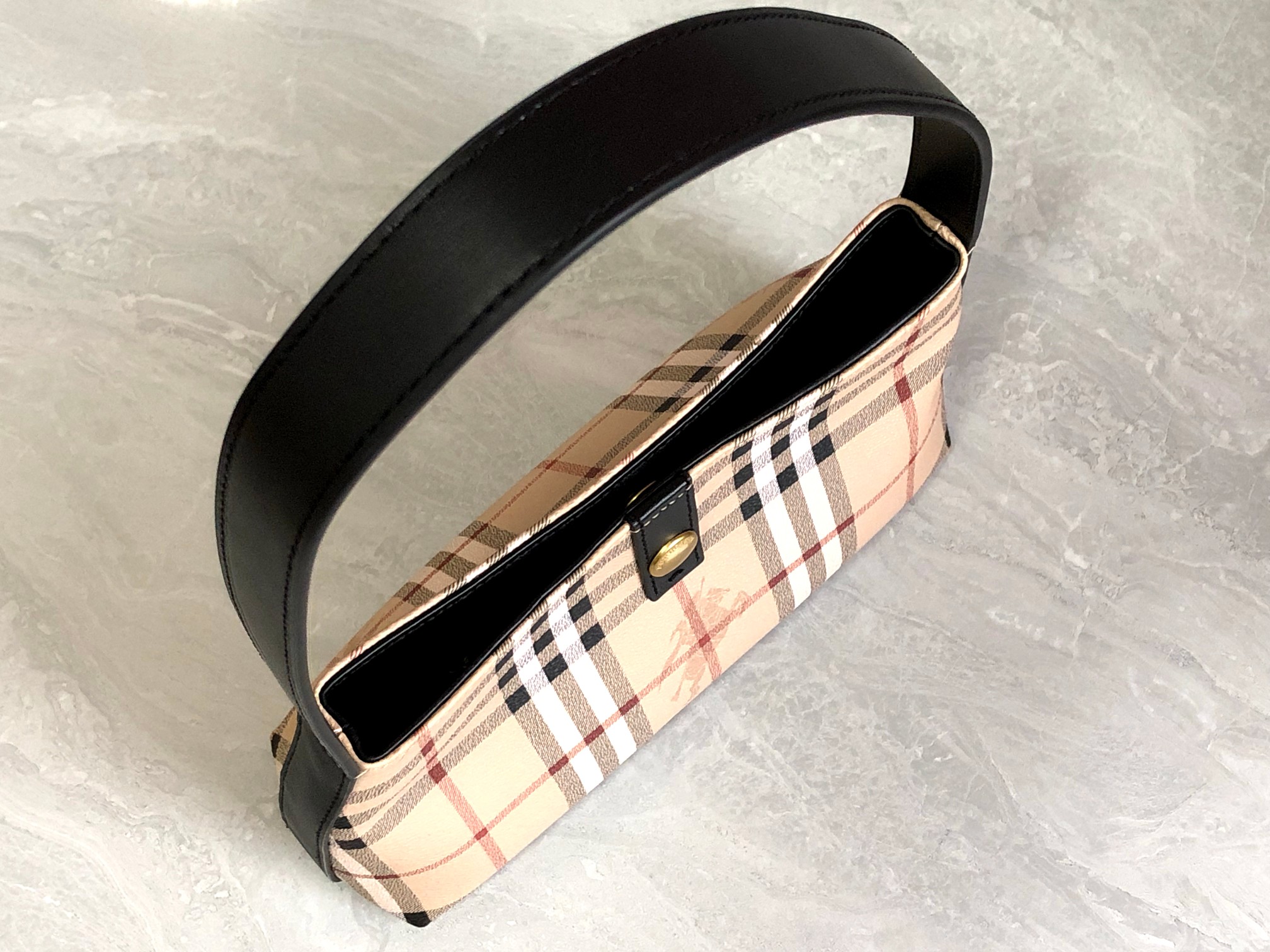Bagsaaa Bv*b*rry Haymarrket Check Black Shoulder Bag - 26*7*16cm
