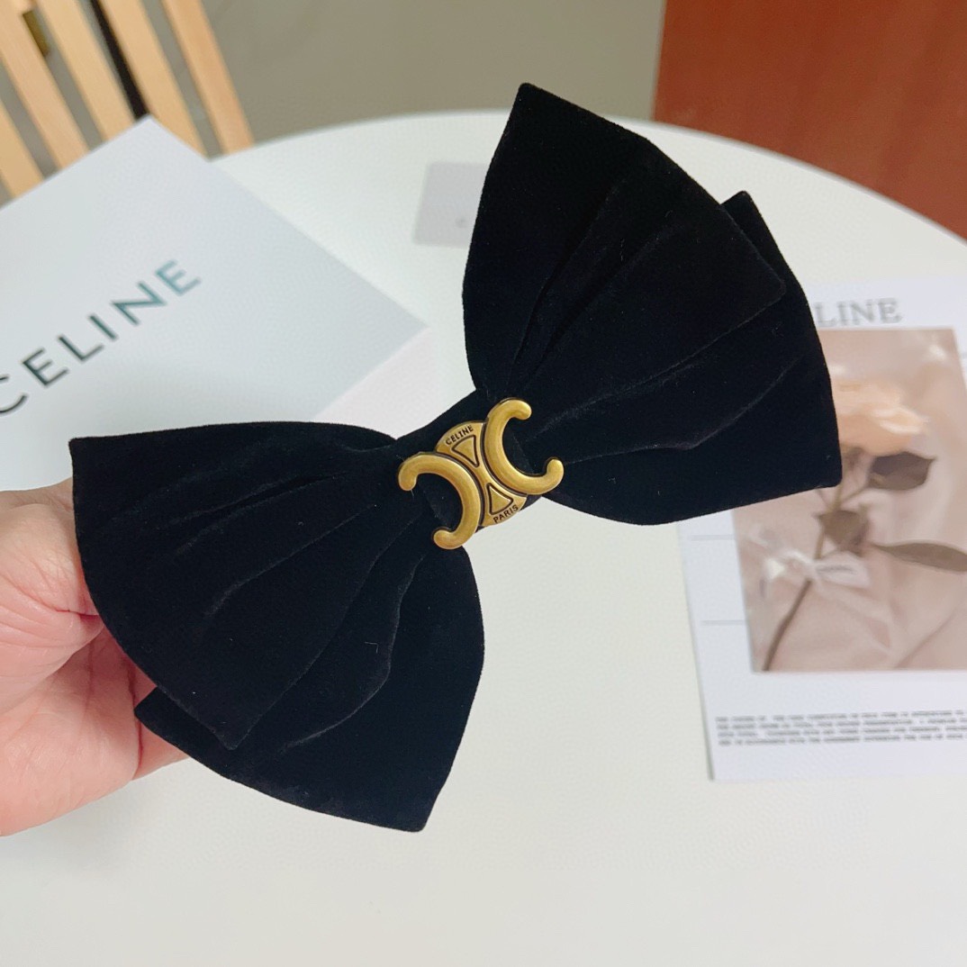Bagsaaa Ce1i*e Hairclip 