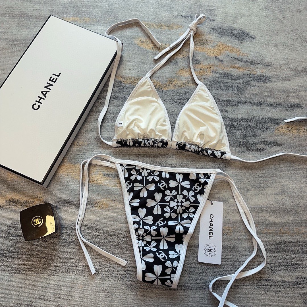 Bagsaaa Ch**el Black Flower Bikini 