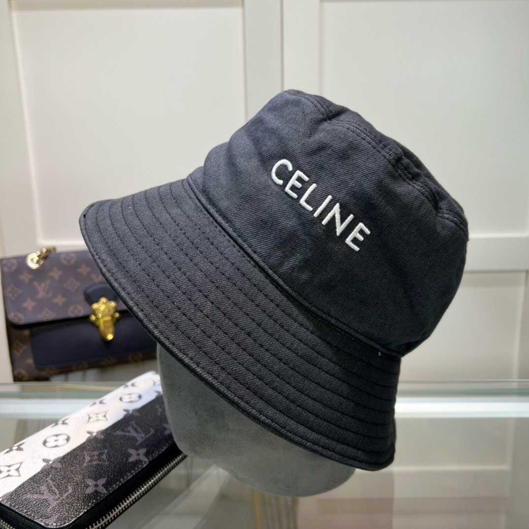 Bagsaaa Ce1i*e Bucket Hat