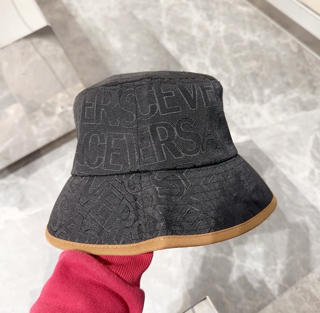 Bagsaaa Versace Allover Front Logo Black cotton bucket hat 