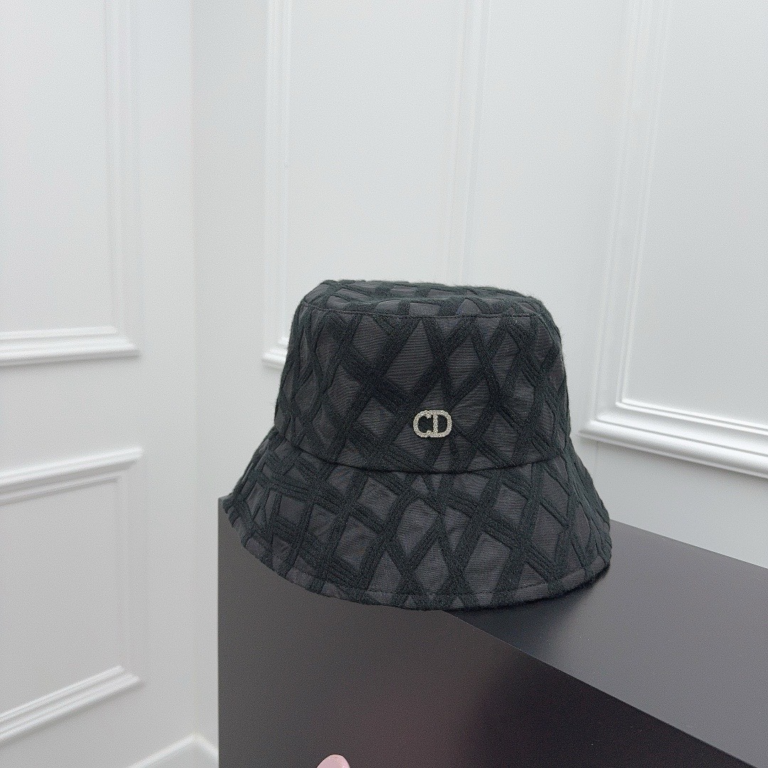 Bagsaaa D10r Bucket Hat 02