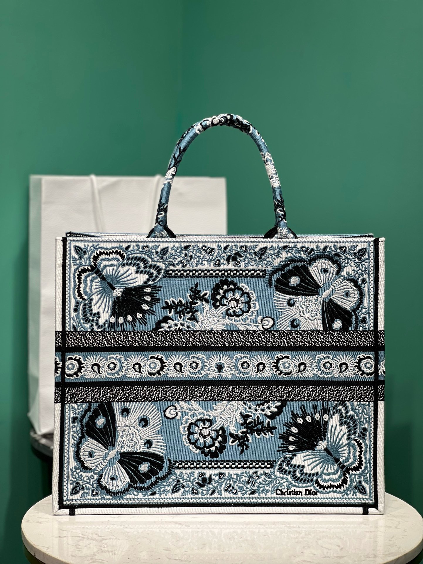 Bagsaaa D10r Medium Book Tote Blue and White Butterfly Bandana Embroidery 