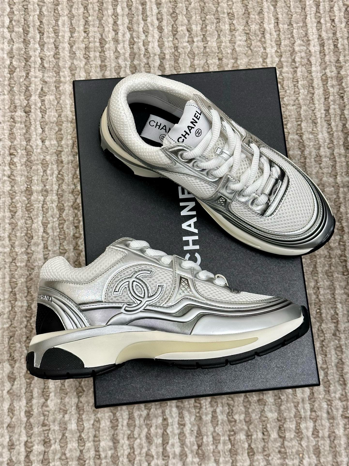 Bagsaaa Ch**el 23C CC Logo Silver Sneakers 02