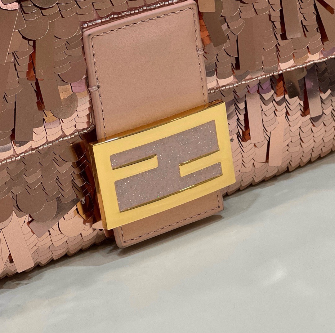 Bagsaaa F**di Baguette Pink sequin and leather bag - 27x15x6cm