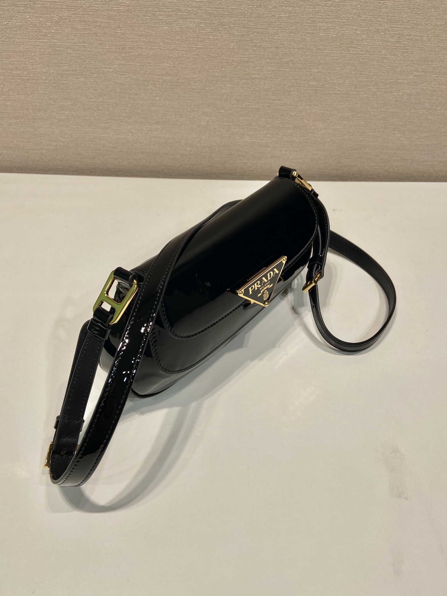 Bagsaaa Pra*a Black Patent Leather Shoulder Bag - 24*11*4cm