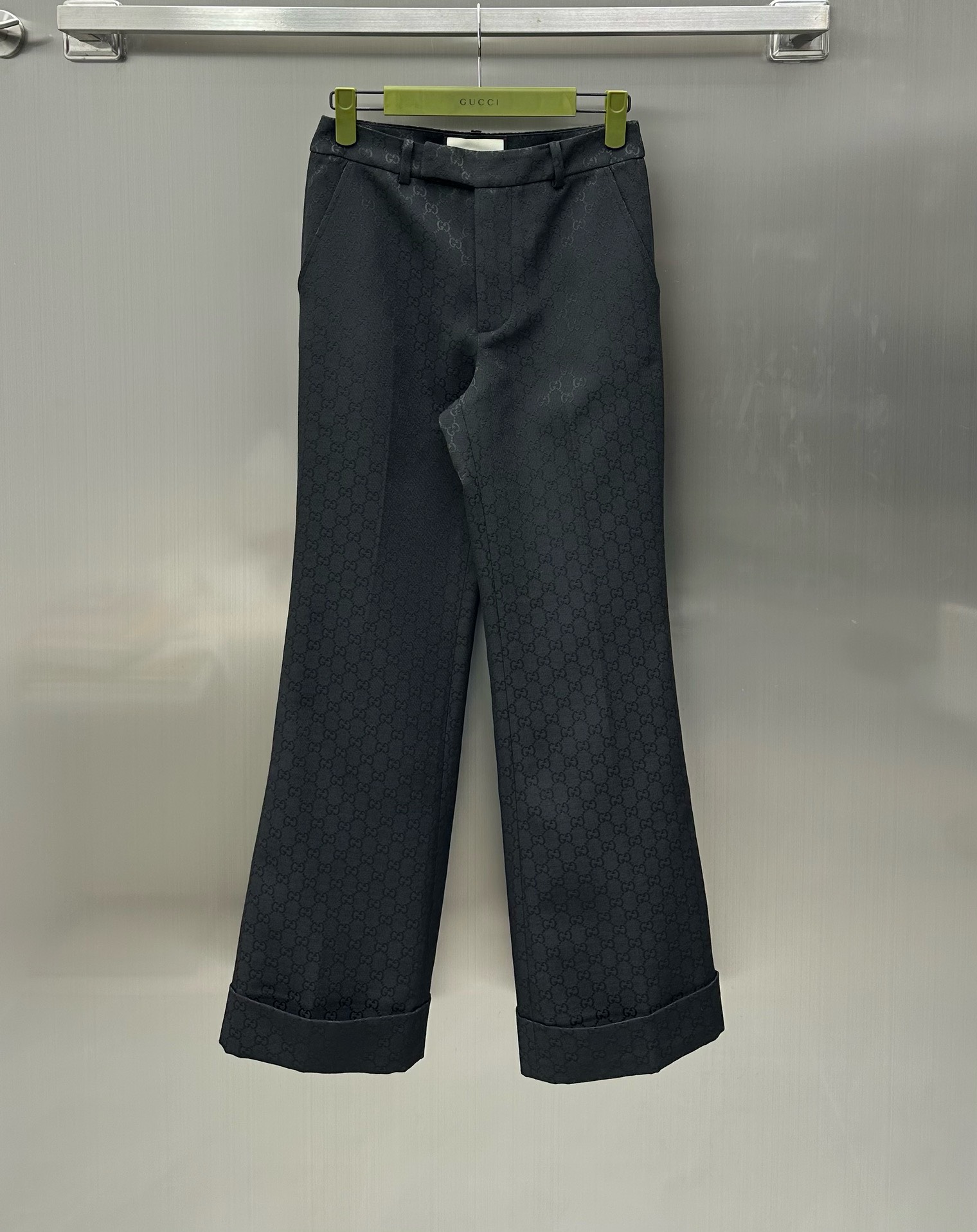 Bagsaaa Gvc*1 Black Ebony Suit