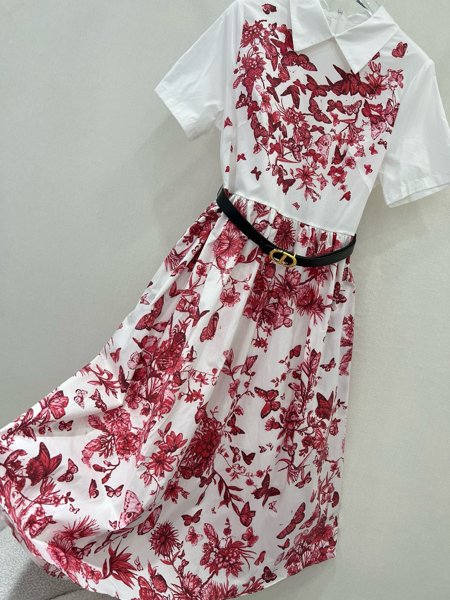 Bagsaaa D10r Belt Dress White and Red Butterfly