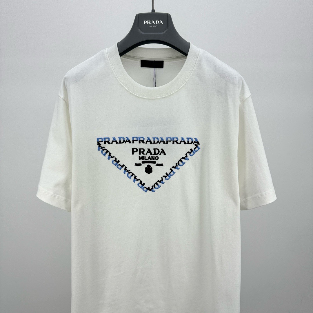 Bagsaaa Pra*a Triangle Logo White T-Shirt 02